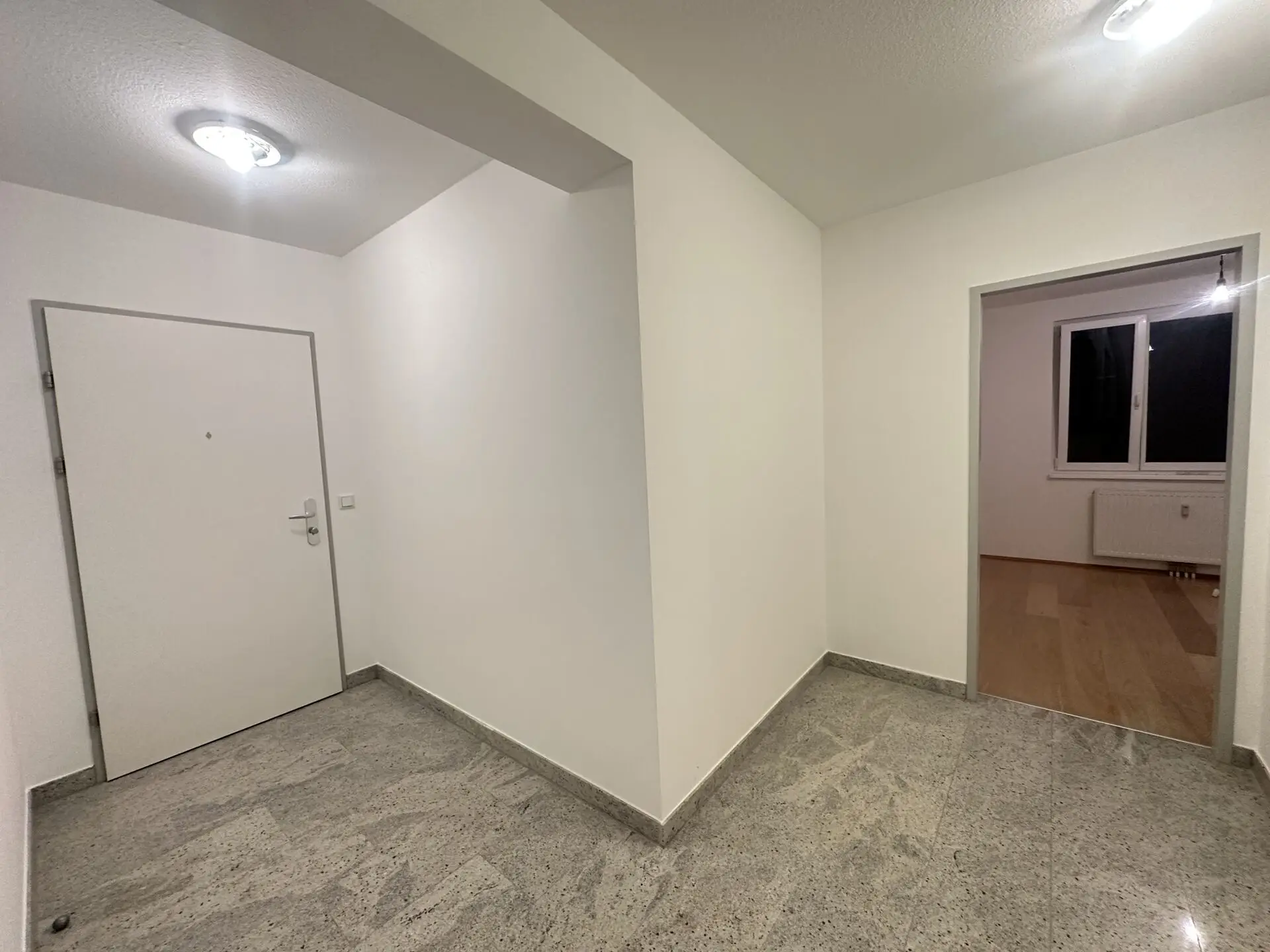 20251202_153256968_iOS