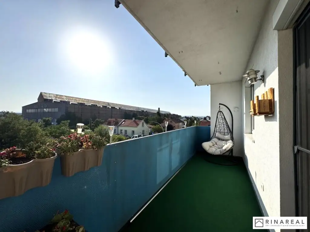 VOLKSBADGASSE | 3 Zimmer Wohnung mit Loggia | renoviert 2020 | zzgl. PKW-Stellplatz