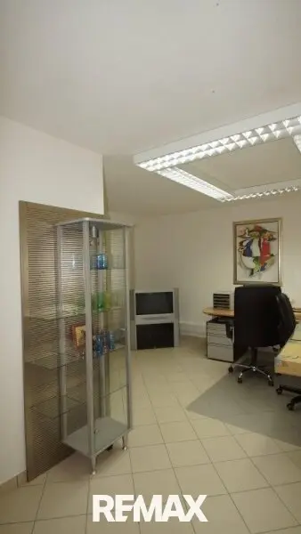 24 Büro 1080