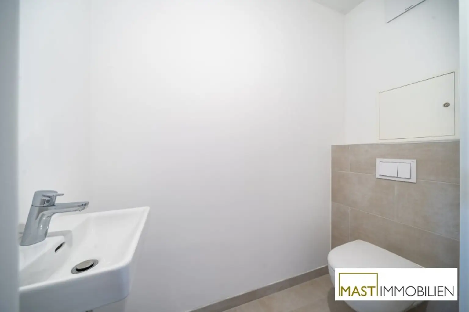MIETKAUF - 2 Zimmer Wohnung mit Freifläche