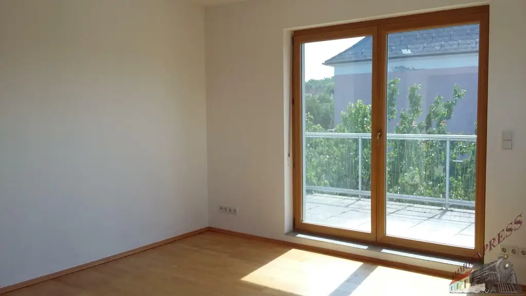 Modernes Mehrfamilienhaus mit 5 Wohneinheiten in Ruhelage – vollvermietet !