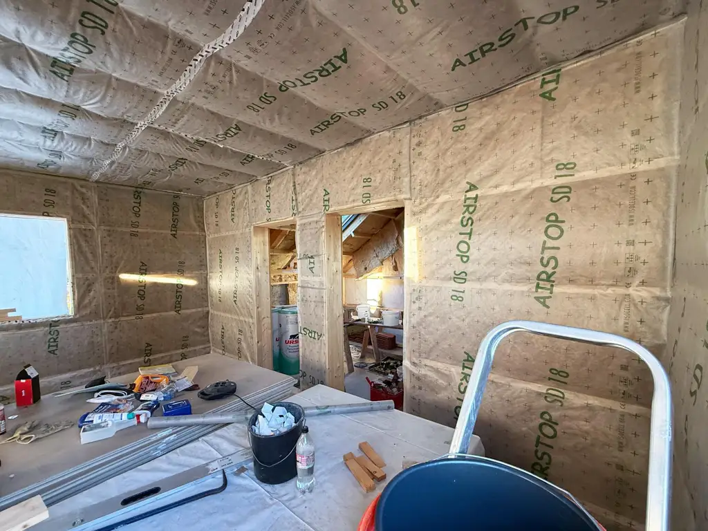 Einfamilienhaus in Ybbs - neuer Wohntrakt zum Fertigstellen inklusive!