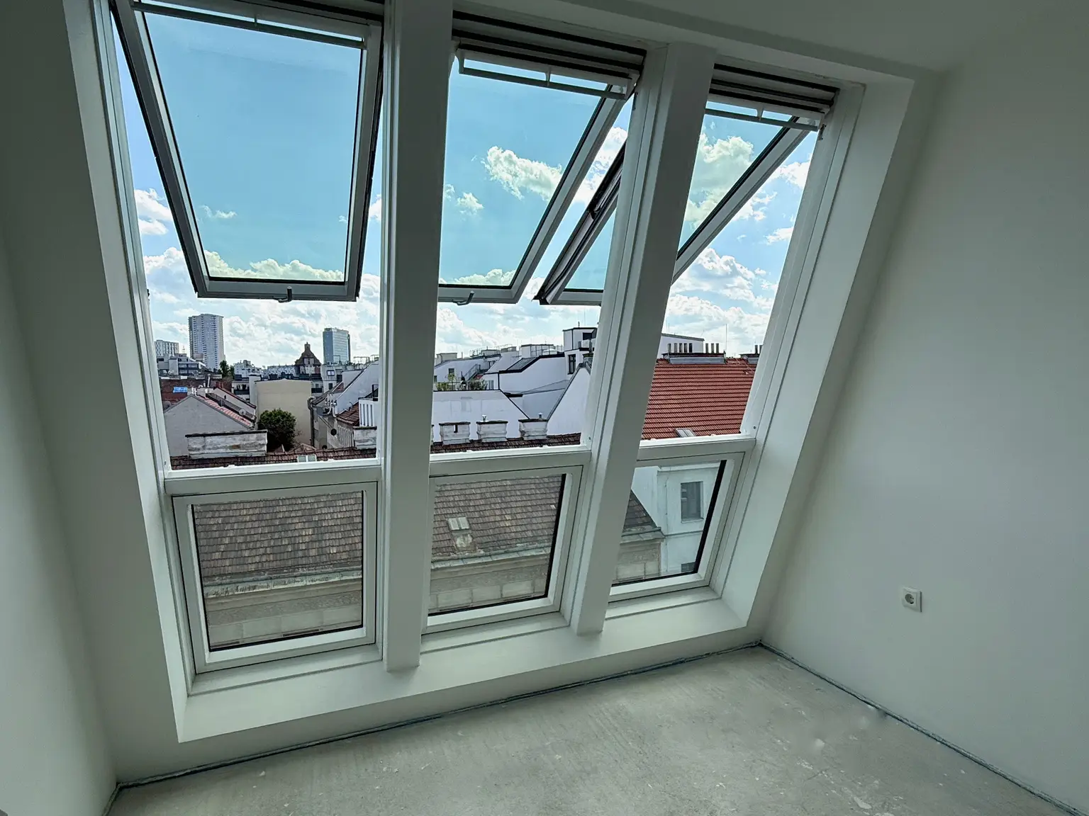 Erstbezug in Fertigstellung I Angrenzend an Arsenal und Sonnenwendviertel I Lift, Außenflächen mit Weitsicht & Innenhoflage I Luftwärmepumpe, Klimaanlage I Schlüsselfertig