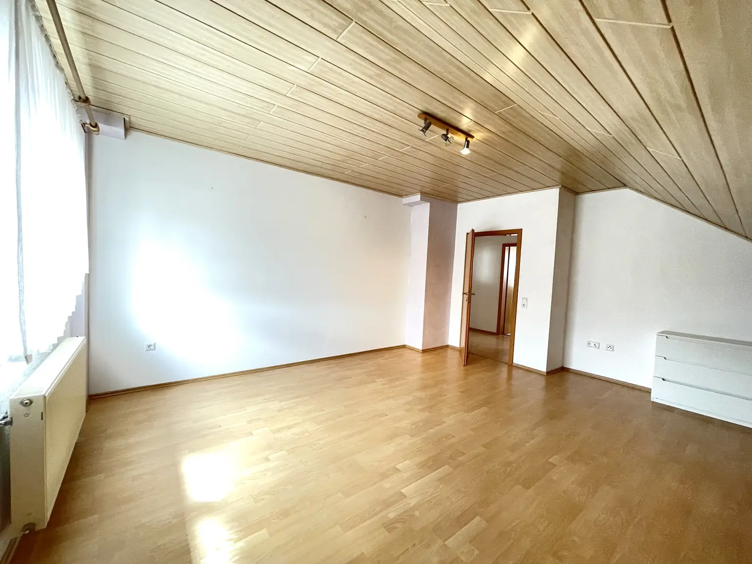 Schlafzimmer (OG)