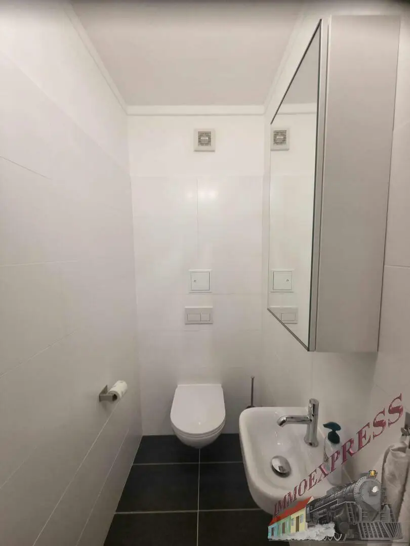 Neu sanierte Niedrigenergiewohnung mit Loggia nähe Traisenpark