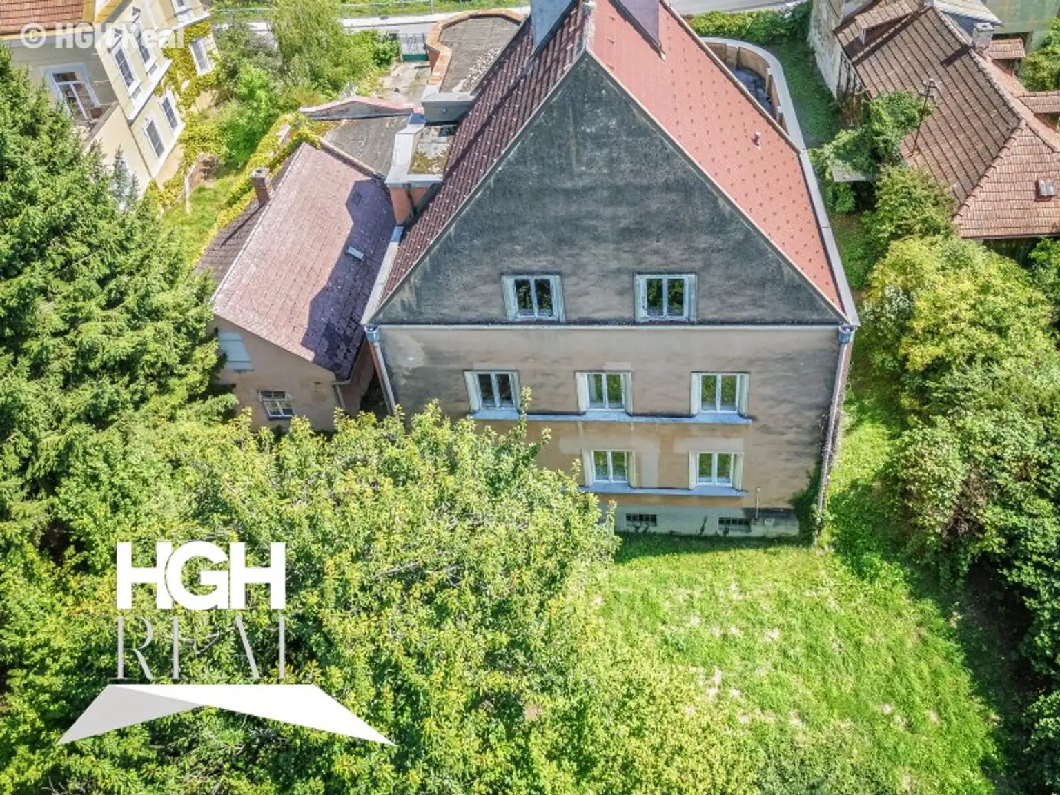 2860 Kirchschlag in der Bucklingen Welt Charaktervolle 30er-Jahre-Architektenvilla mit Originaldetails und viel Potenzial