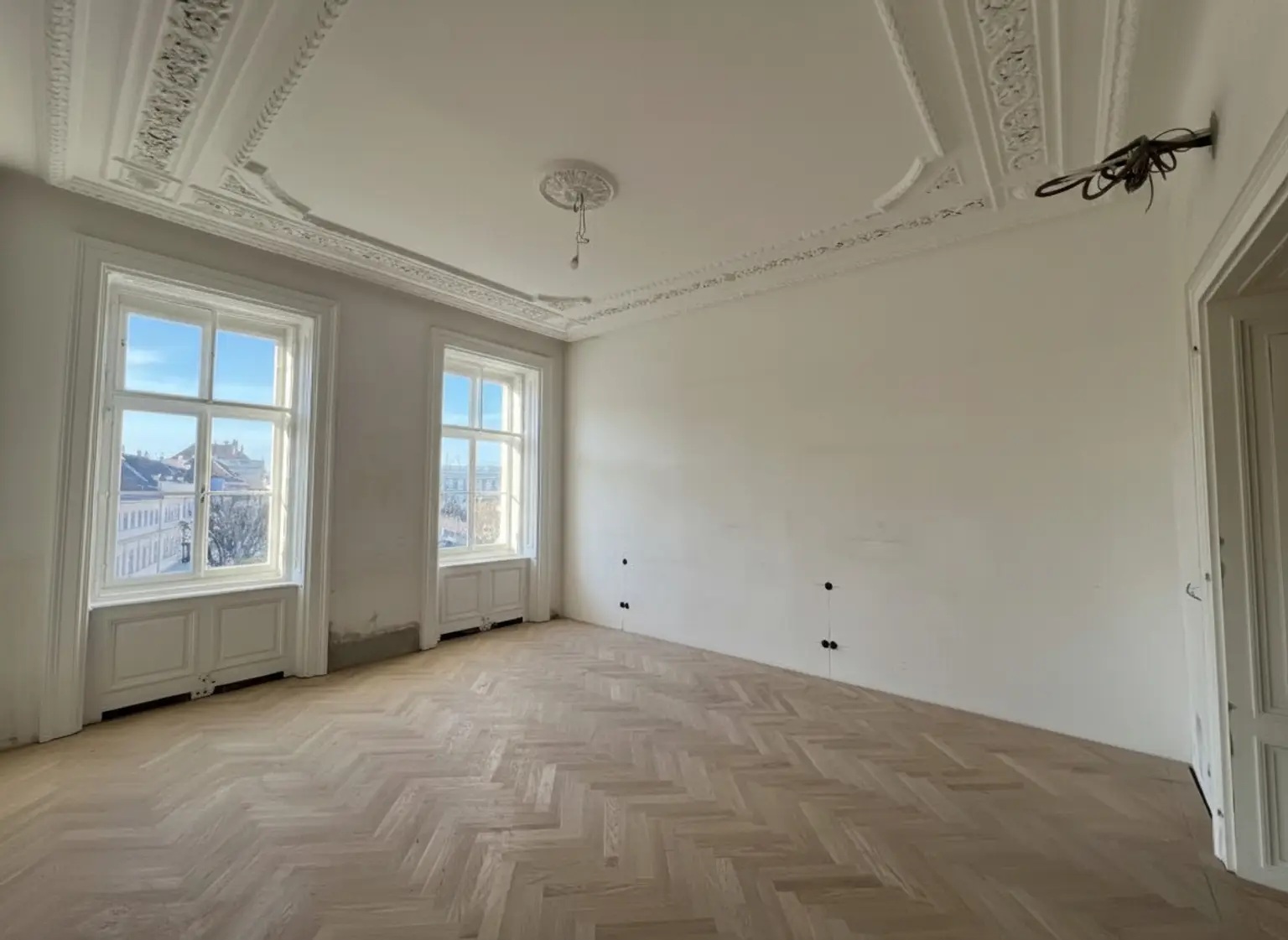 UNBEFRISTET und ERSTBEZUG: Prachtvolle, klimatisierte Wohnung in Top Lage / UNLIMITED and FIRST OCCUPANCY: Stunning, air-conditioned apartment