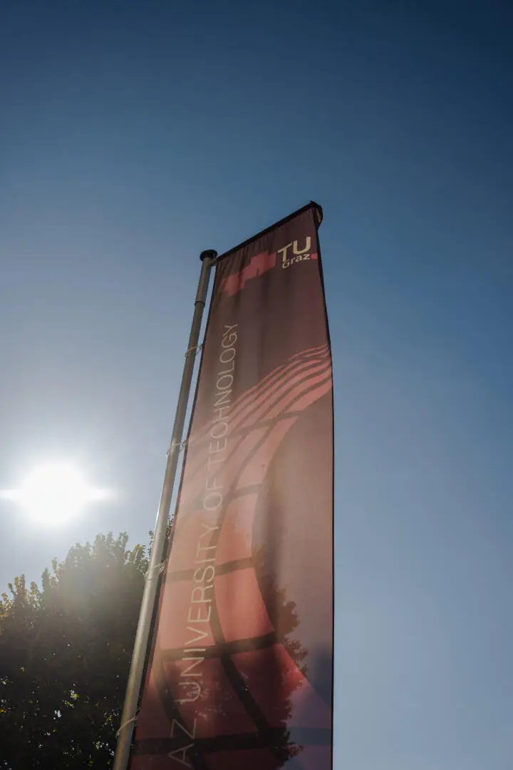 Jakomini: Ein Hingucker! Ruhig, zentral gelegen! Saniert, behindertengerecht, Tiefgarage!