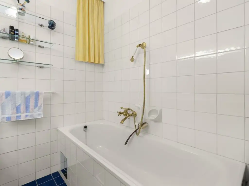 *** Dachgeschosswohnung im Börseviertel *** Licht, Lage und Wiener Flair