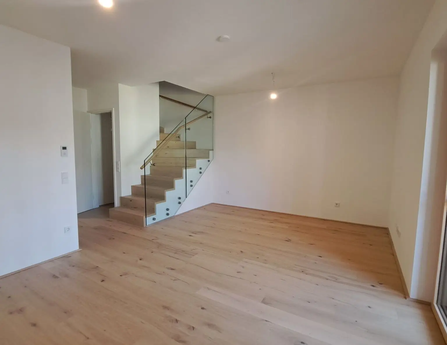 Sonnig Wohnen, Rosig Leben - Daheim in Neusiedl am See!