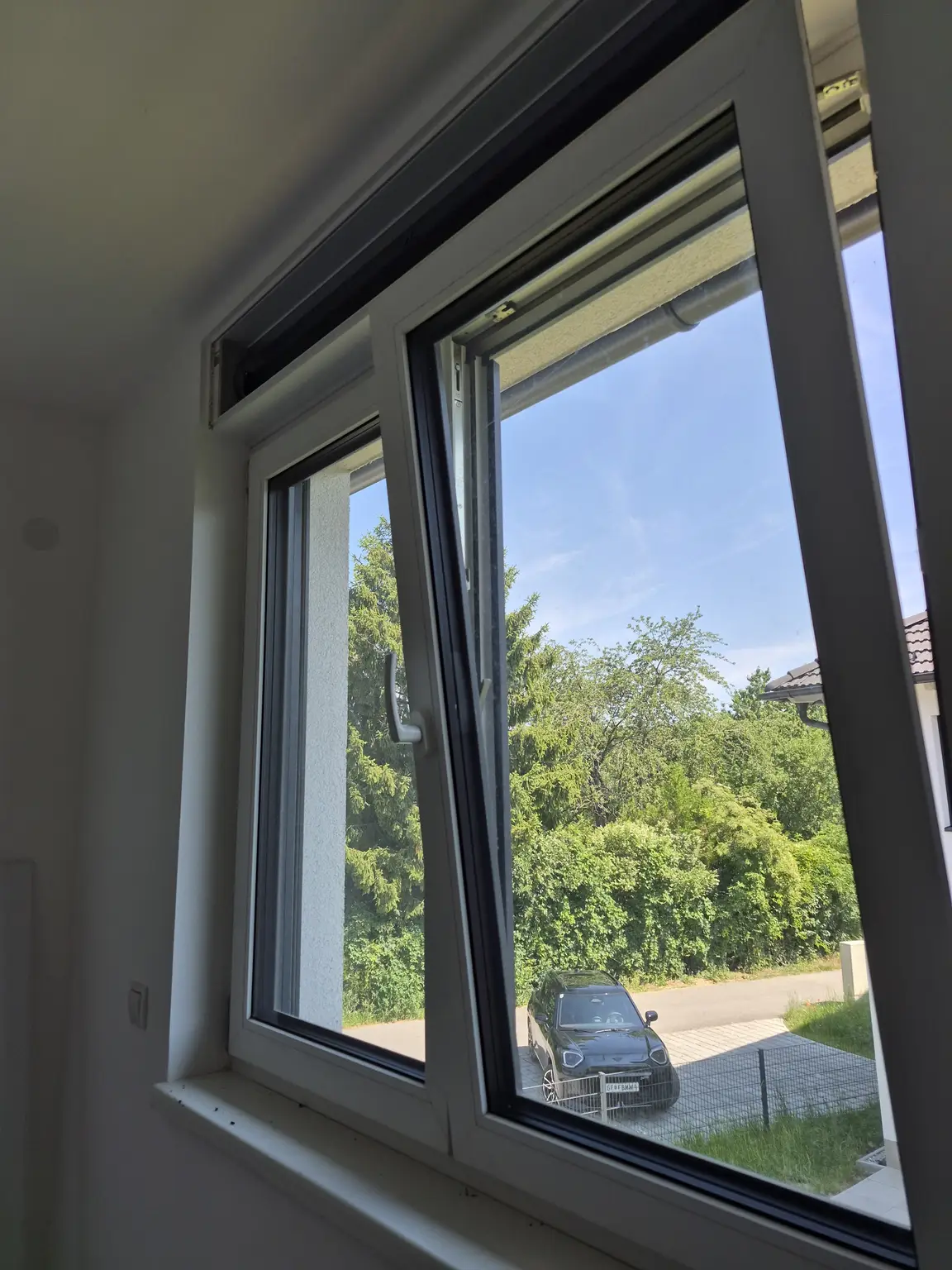 Neubau - Tolle Doppelhaushälfte belagsfertig - Neufelder See schnell erreichbar!