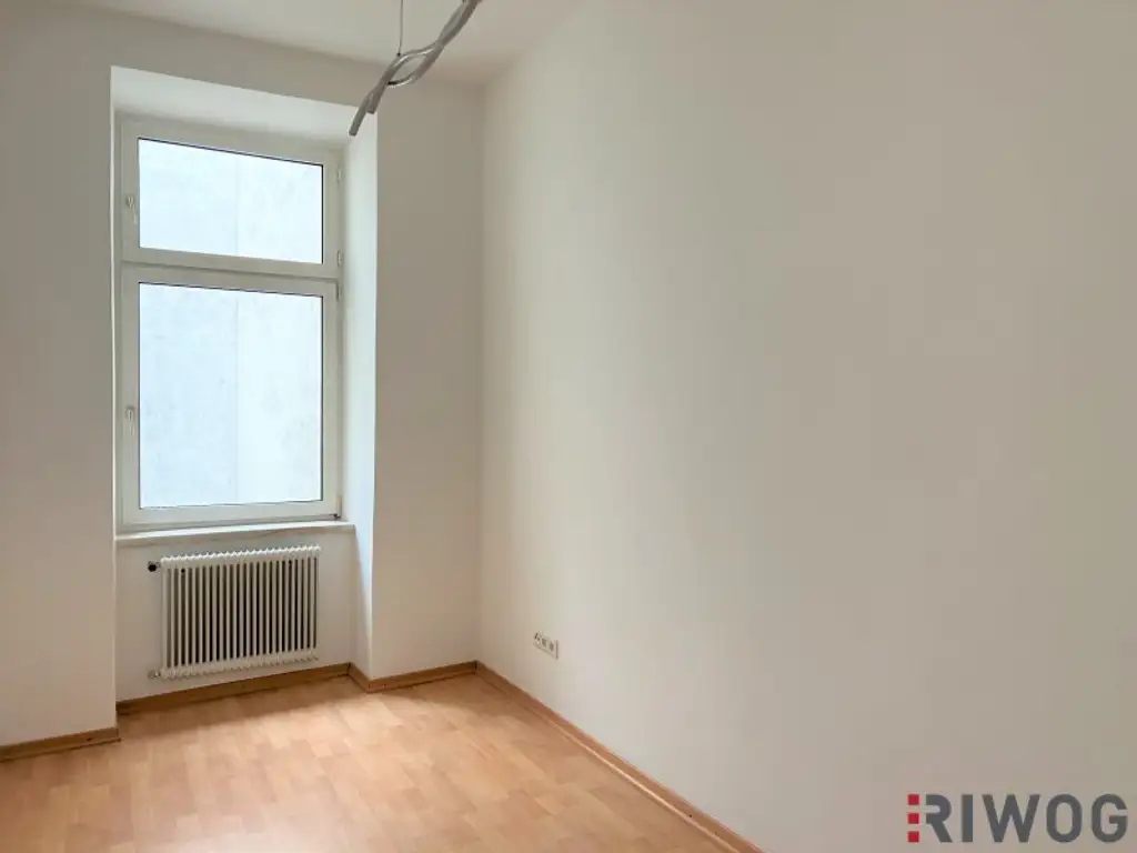 4-Zimmer mit separater Küche II 1. Stockwerk II WG-geeignet II Nähe AKH Wien, U6 Alser Straße und Campus der Uni Wien / Med Uni Wien