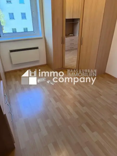 Charmante 3-Zimmer-Wohnung – Ihr neues Zuhause mit Loggia und Stellplatz!