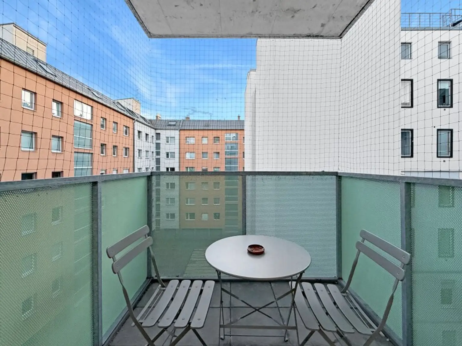 Airbnb | 2-Zimmer Wohnung im 5. Obergeschoss | Voll möbliert in 1100 Wien