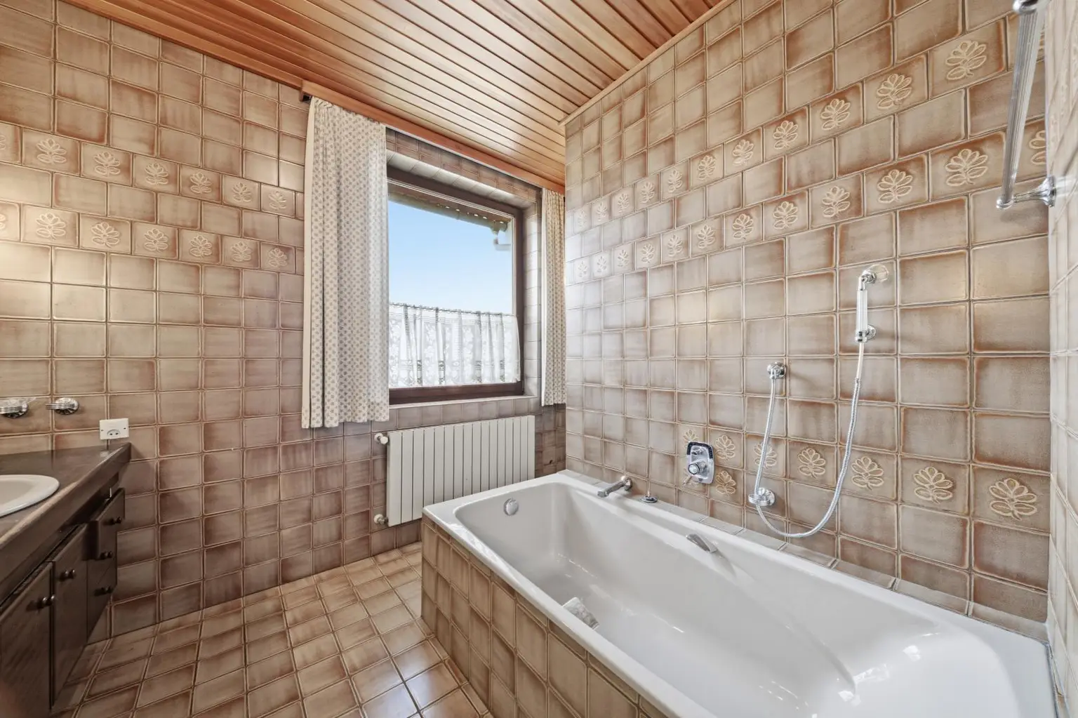 Ihr persönliches Wohnparadies: Ein Refugium für Naturliebhaber – Wohnen am eigenen Schwimmteich!