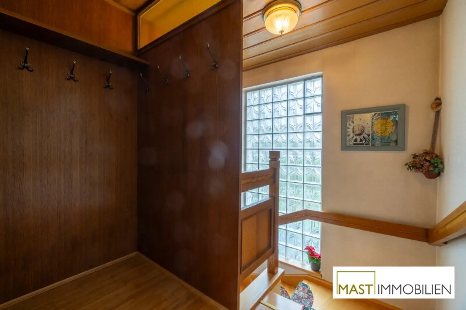 Charmant möblierte 3 Zimmer Wohnung mit Gartenbenutzung in idyllischer Lage von Gurnitz