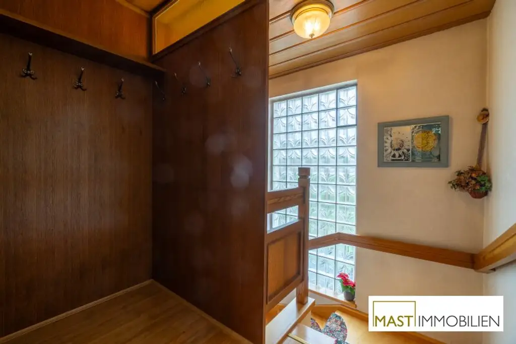 Charmant möblierte 3 Zimmer Wohnung mit Gartenbenutzung in idyllischer Lage von Gurnitz