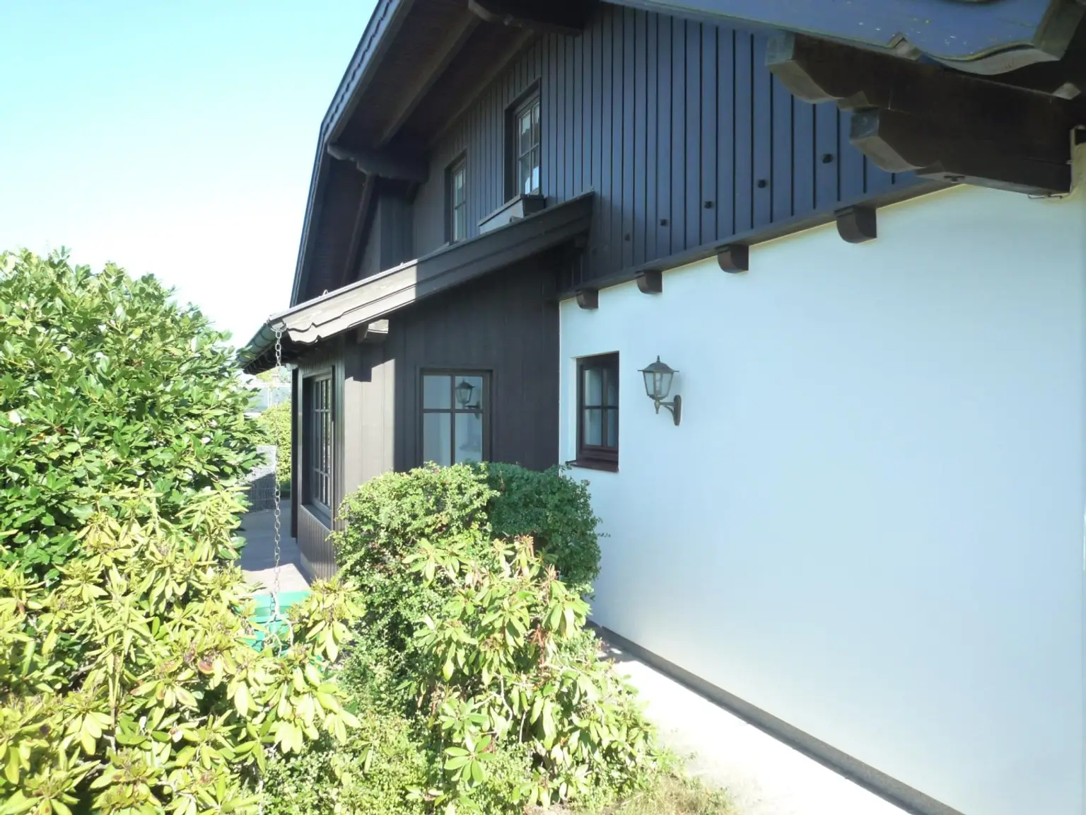 Seitenansicht Vorbau von West