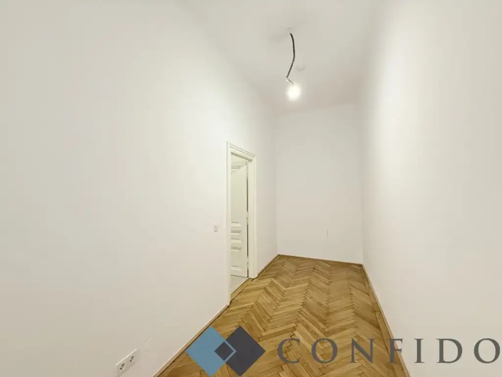 Wohnen im Zentrum Wiens - Geschmackvolle 3 Zimmer Altbauwohnung in der Postgasse!