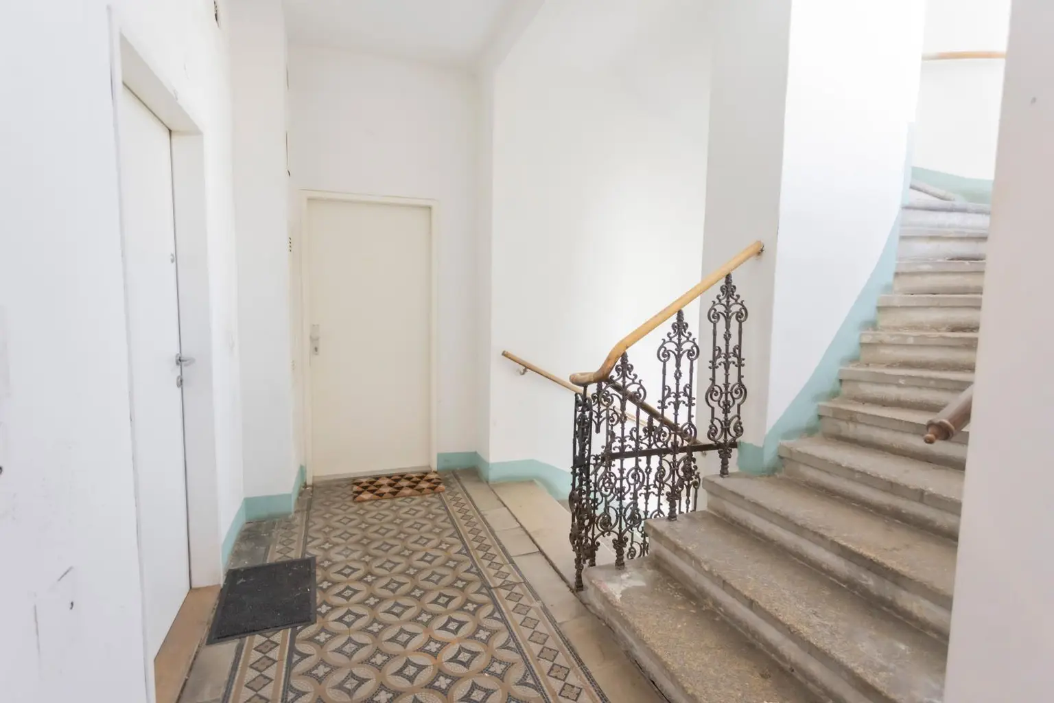 Investieren oder selbst gestalten – 3.Zimmer - 63 m² Altbaujuwel im 16. Bezirk