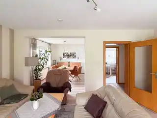 Wohn- und Essbereich EG