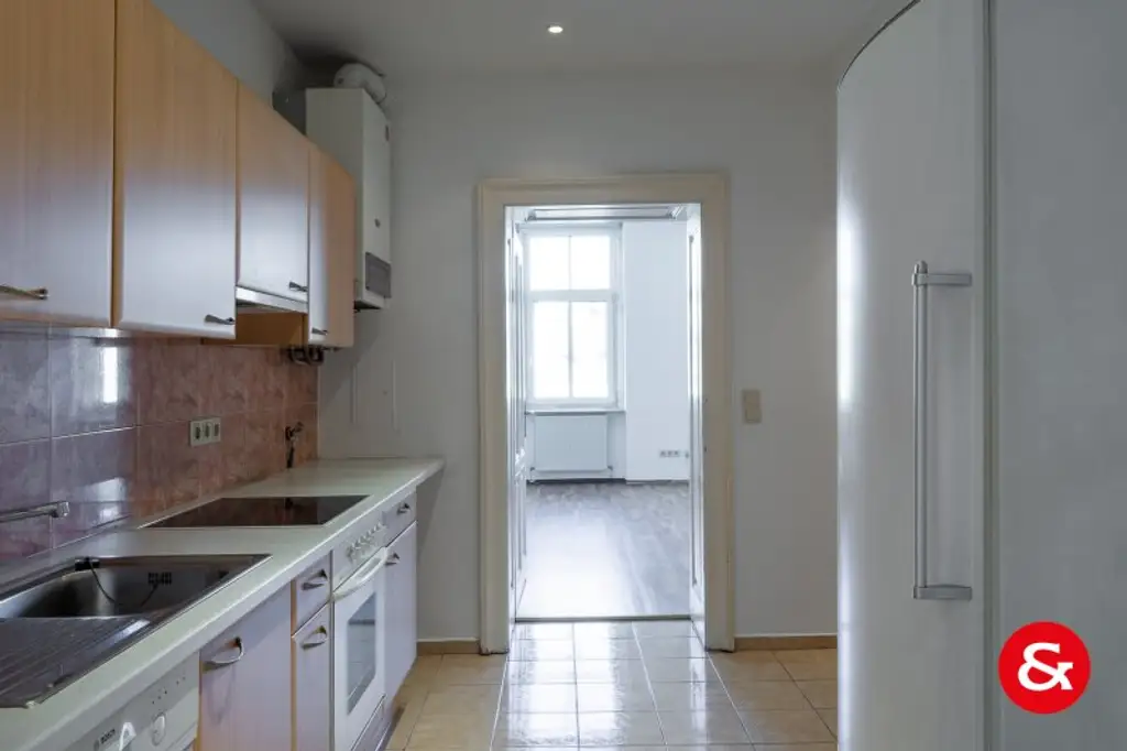 Hell, renovierte 3-Zimmerwohnung mit tollem Ausblick!