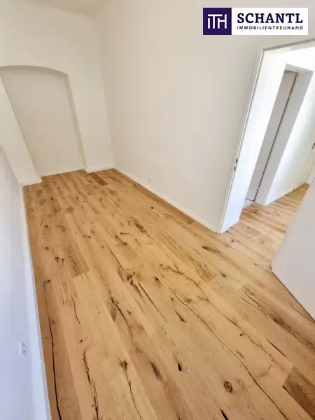 Altbauflair clever geplant - 3 Zimmer in kompakter Größe! Entzückende Altbauwohnung + Traumhaft schönes Haus + Perfekte Infrastrukur und Anbindung + Neue Einbauküche! Jetzt zugreifen!