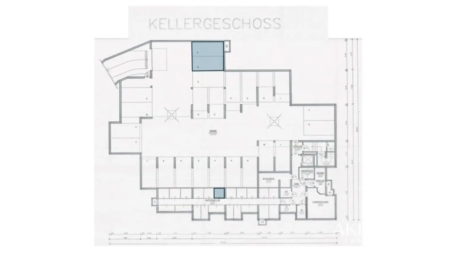 Elegante Dachgeschosswohnung mit Gartenblick, Terrassen und Garage