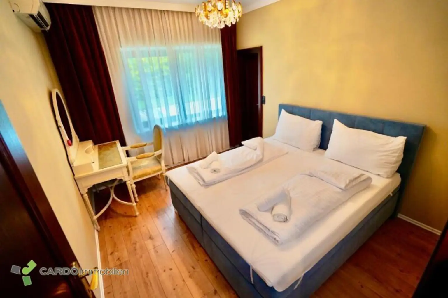 Wohnen oder Baubewilligtes Grundstück für ca. 615,15m² Wohnfläche, ca. 91,48m² Terrassen, 13 Garagenplätze