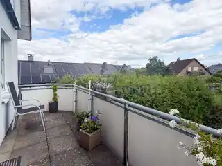 Balkon OG Li