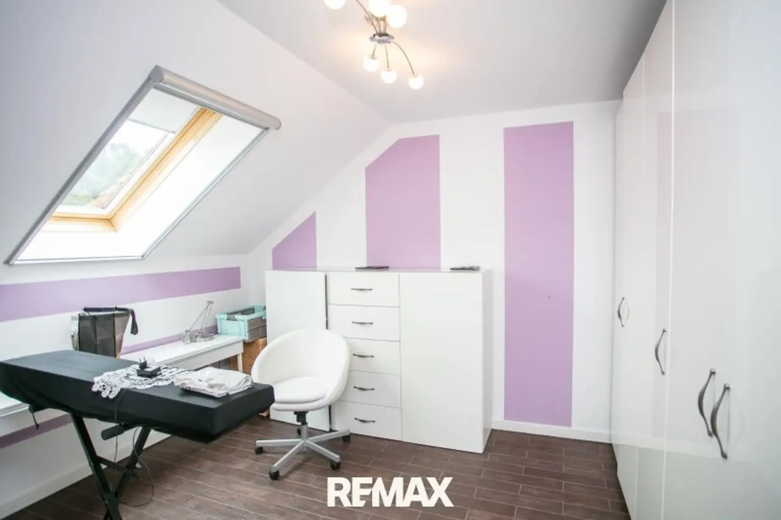 OG-Umkleide/Schlafzimmer