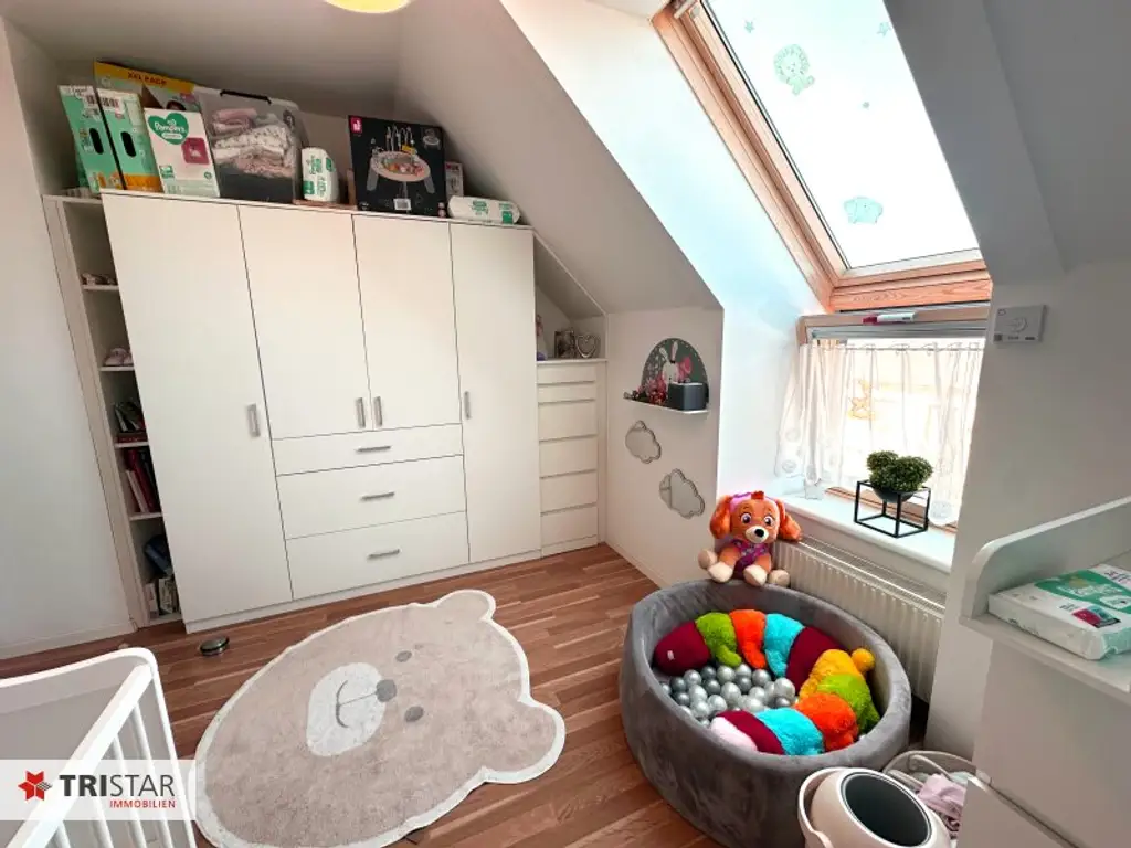 NEU I Charmante 3 Zimmer Wohnung mit 2 Balkonen in Top Lage von Himberg