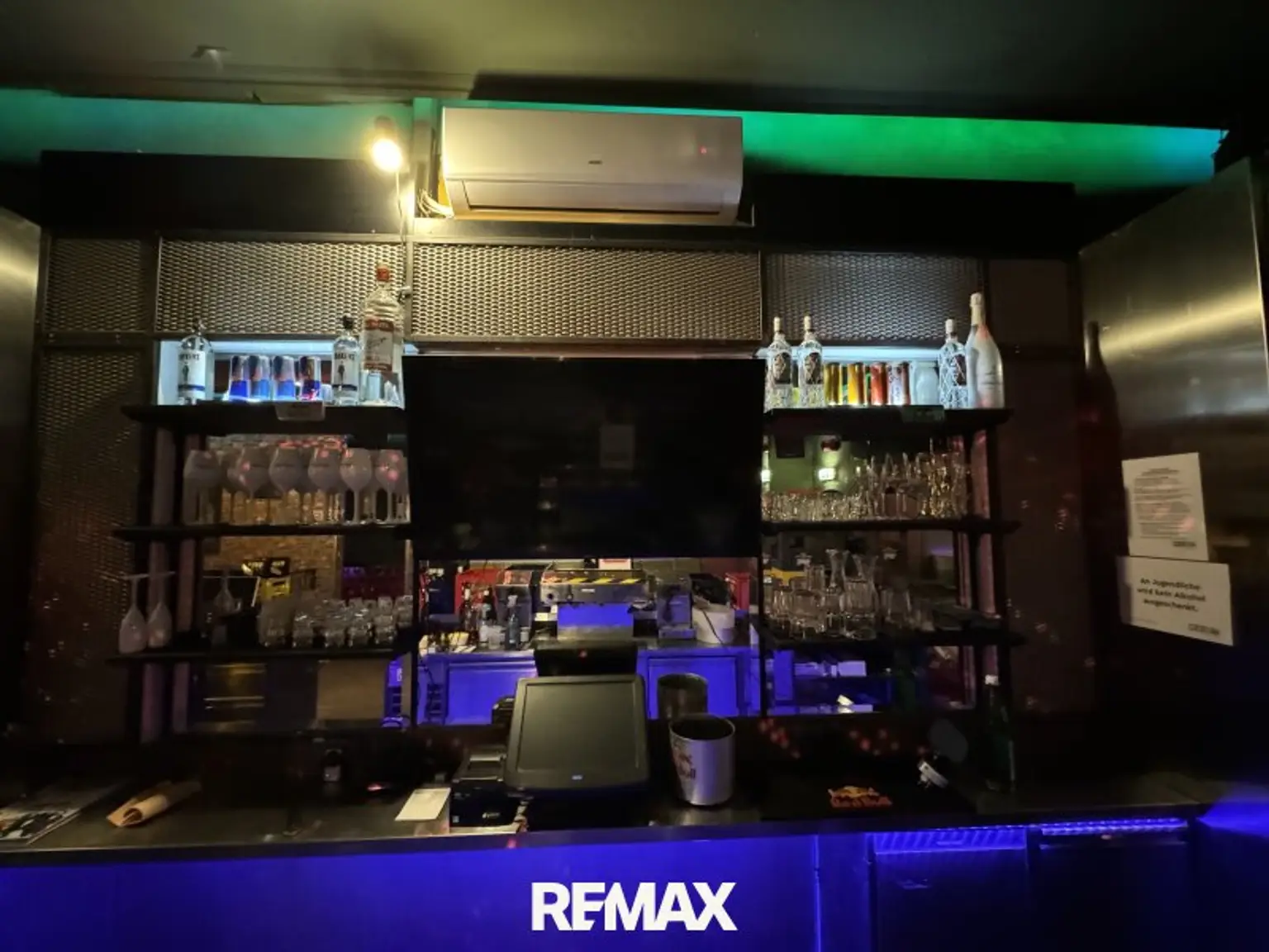 Bar Erdgeschoss