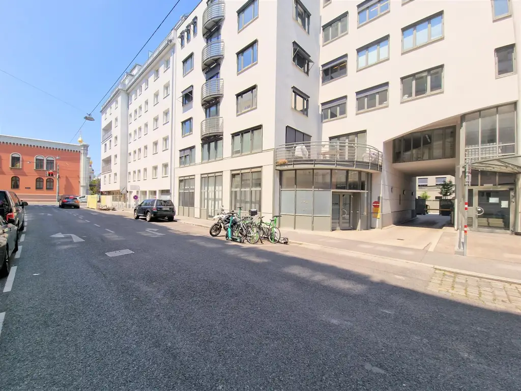 Büro und Geschäftslokal im Fabiani-Haus (Nettomiete)