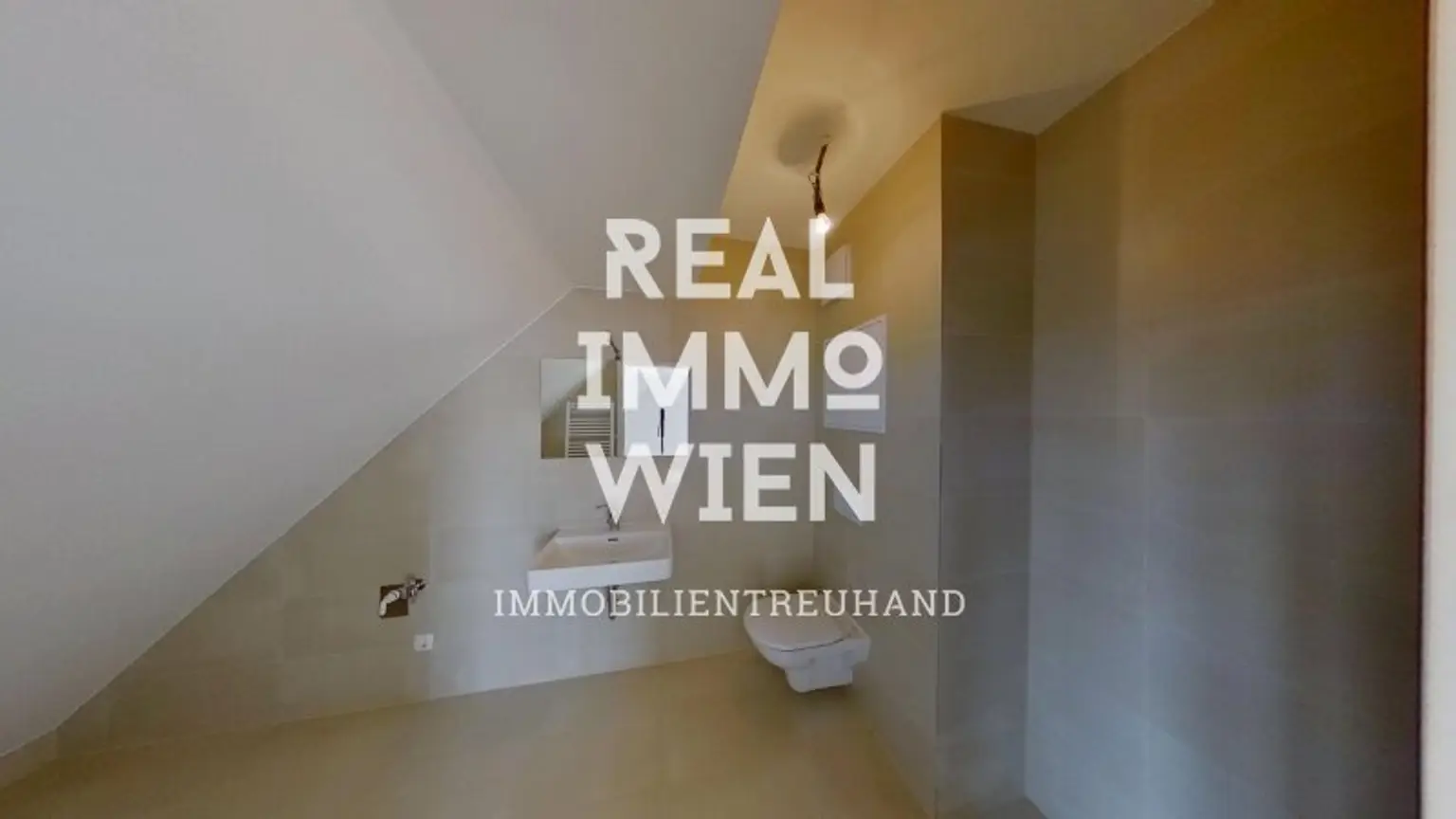 Wunderschöne sonnendurchflutete Wohnung mit Balkon im 23. Bezirk!!! Nähe U6 PERFEKTASTRAẞE!! 360°- 3D Grad Besichtigung