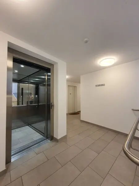 ++NEU++ AMBIENTE22: TOP-moderner 3-Zimmer-Wohntraum mit großzügiger 11,30 m² Terrasse und Tiefgaragenplatz beim Blumengärten Hirschstetten! +++