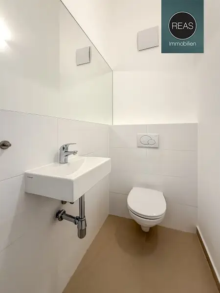 Klimatisiertes Büro bei neuer U5 Station! Repräsentatives Haus in bester Innenstadtlage bei der Votivkirche!