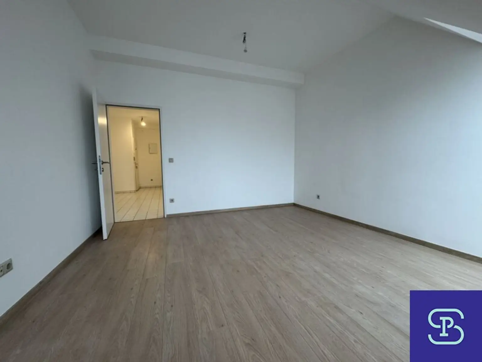 Provisionsfrei: Unbefristete 77m² DG-Wohnung mit Lift - 1100 Wien