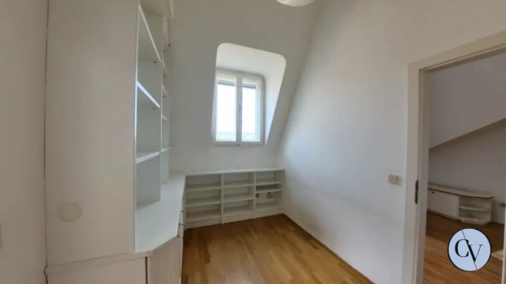 Penthouse in bester Lage - uneinsehbare 100m² Dachterrasse mit atemberaubenden Ausblick