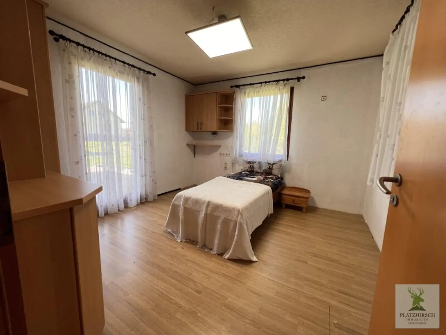 Halloweenspezial zum Superpreis !! ELK Bungalow auf 148m2 Vollkeller, 8 Fahrminuten von der Schnellbahn