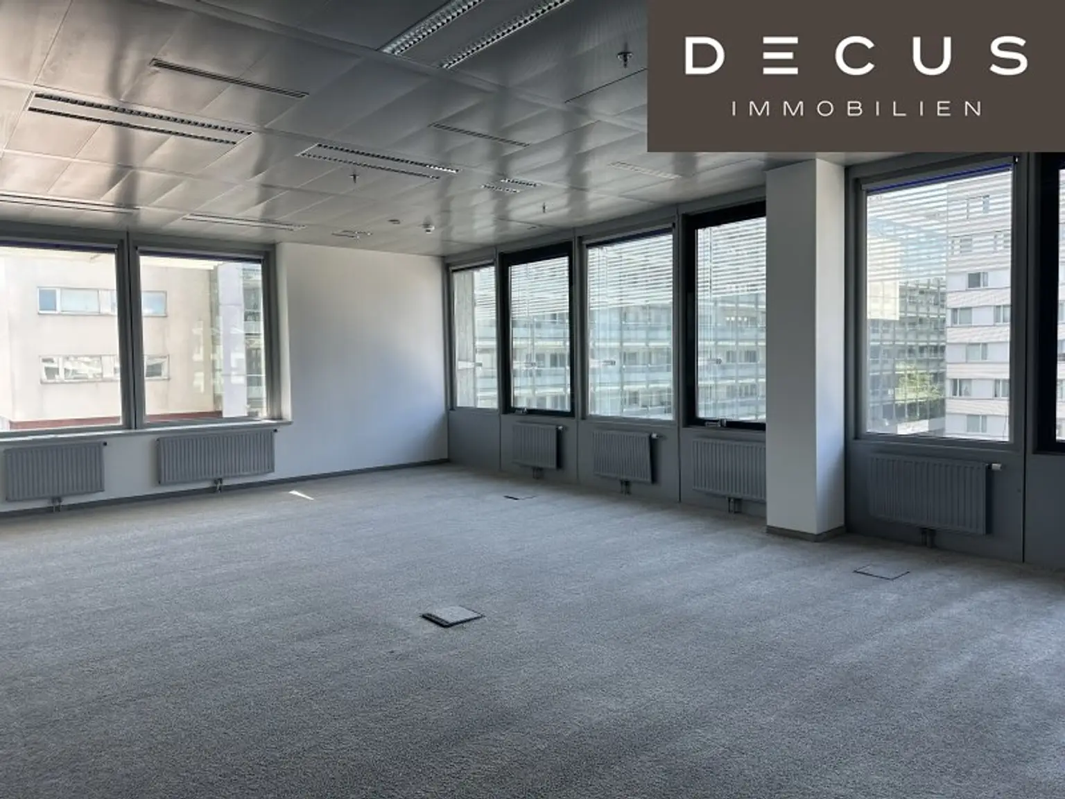 + + + ARES TOWER + + +  BÜROS MIT WEITBLICK + + +  DONAU CITY + + +