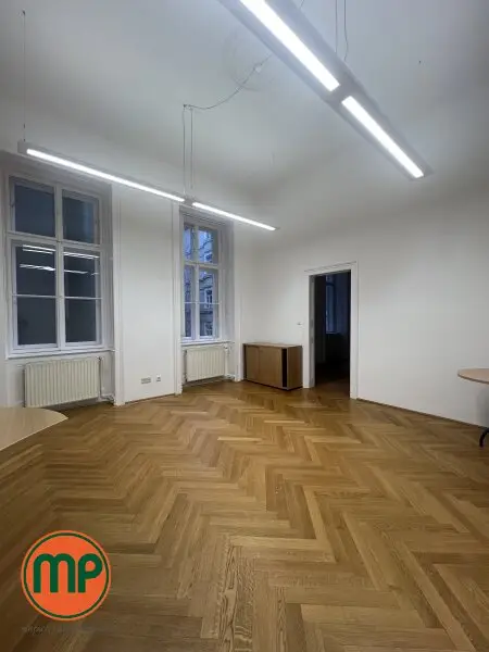 PER ASPERA AD ASTRA – Geschäftsräumlichkeit auf höchstem Niveau