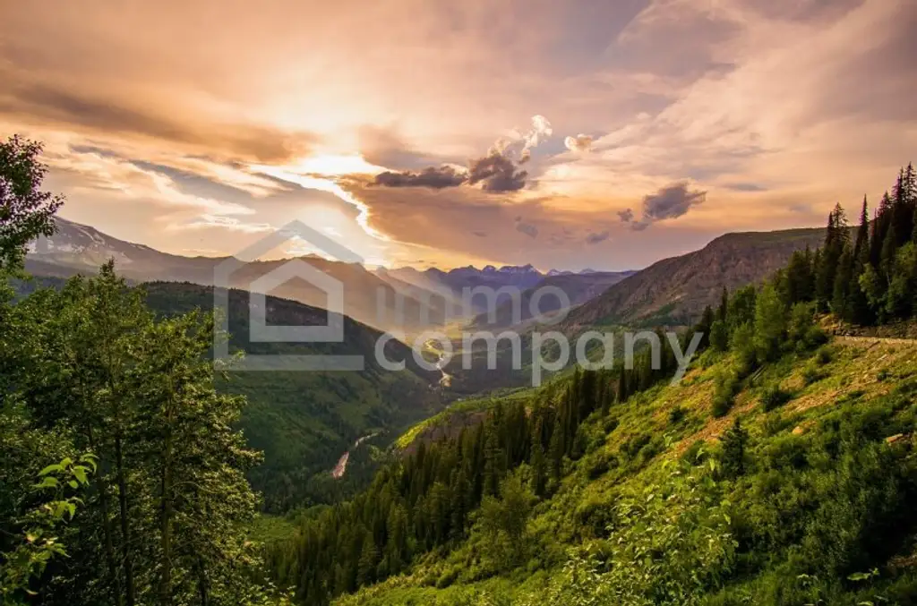 Ihr Grundstück in Hanglage mit absolutem Grünblick