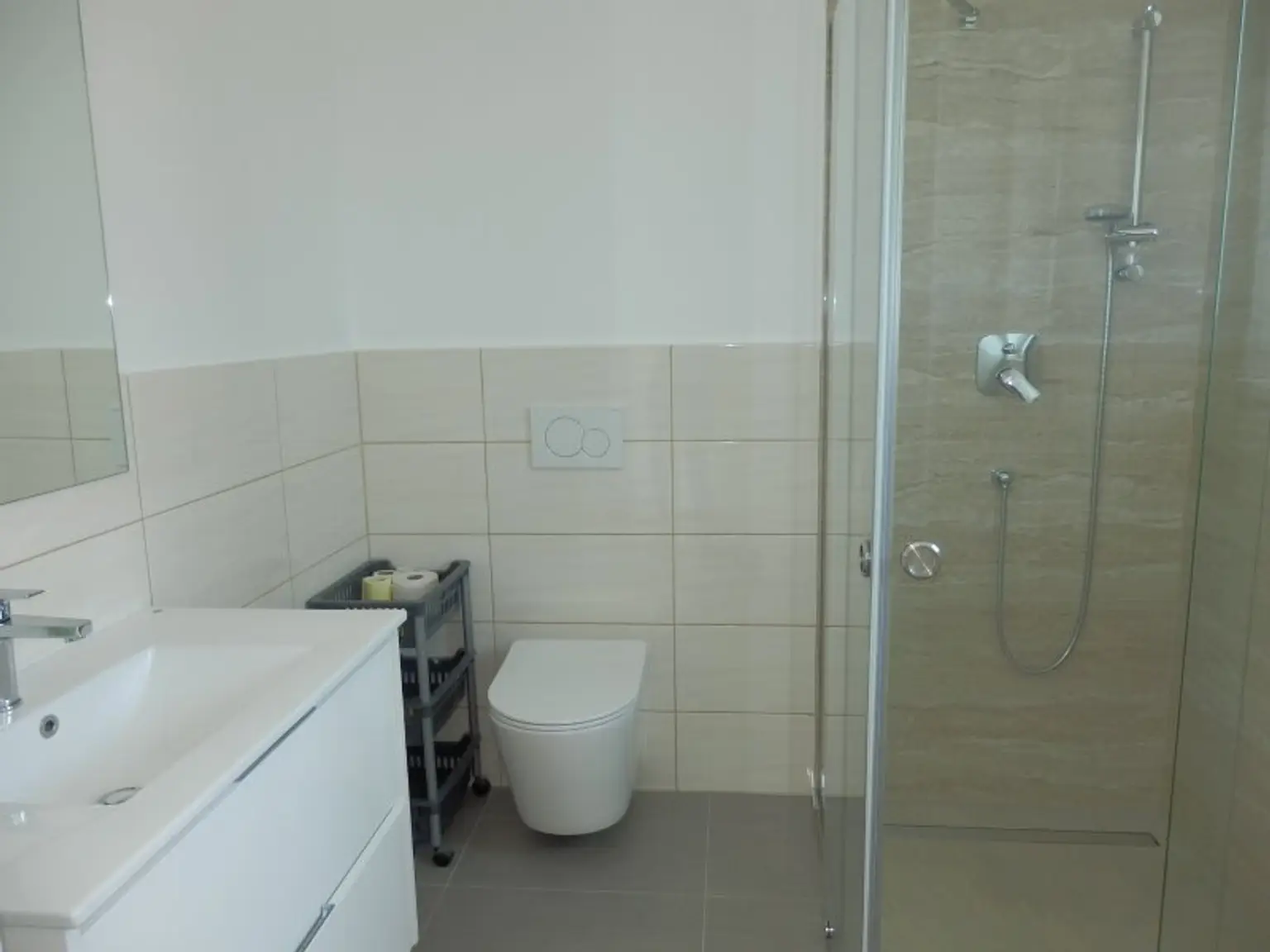 Topmodernes ZWEITBEZUGHAUS, 5 Zimmer, Garten, Stellplatz !!