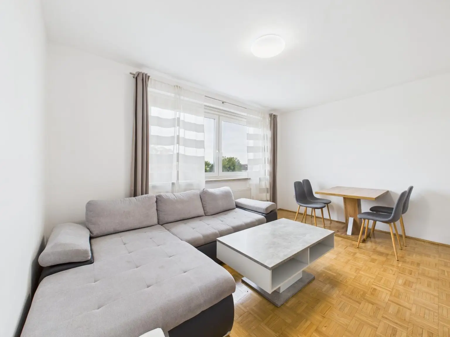 Gepflegte 2-Zimmer-Wohnung in  4050 Traun – Ihre Chance auf Eigentum zum Top-Preis