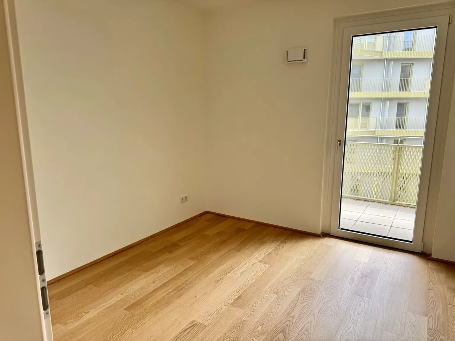 Neu und provisionsfrei: Erstbezug - seltene Gelegenheit zum Spitzenpreis (Gerasdorfer Straße)