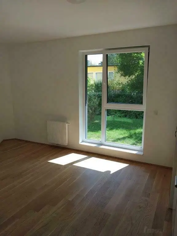 Großzügige 5-Zimmer-Gartenwohnung mit Tiefgaragenplatz in Villenviertel zwischen UNI und LKH - Nähe Hilmteich ab sofort zu vermieten!