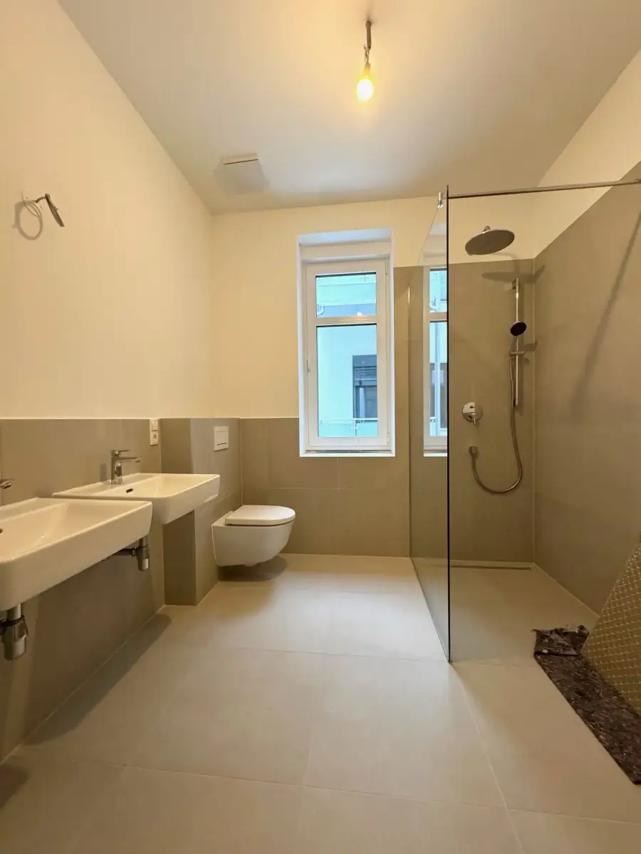 2 | ++ Exklusives UNIKAT ++ Traumhafte Wohnung mit ALTBAUCHARME | Prima Service Immobilien