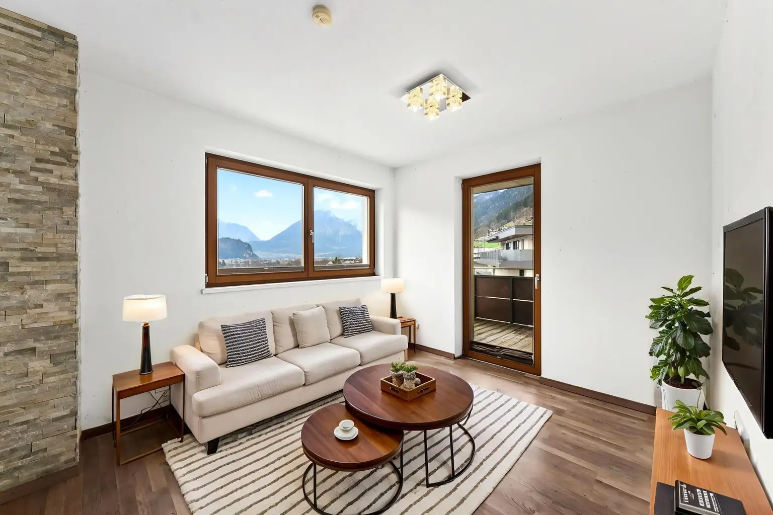 Wohnzimmer Einrichtungsbeispiel / VR gestaged