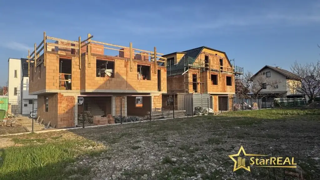 NEU! PHOTOVOLTAIKANLAGE! TOP ZIEGELHAUS MIT KELLER. PREMIUM-AUSSTATTUNG. PROVISIONSFREI für den Käufer.